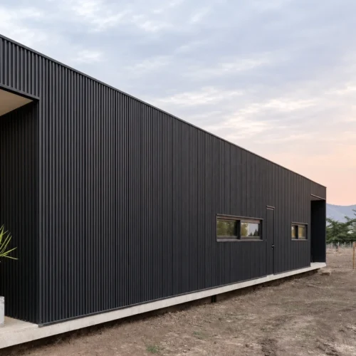 Réalisation en bardage composite sur une façade (1)