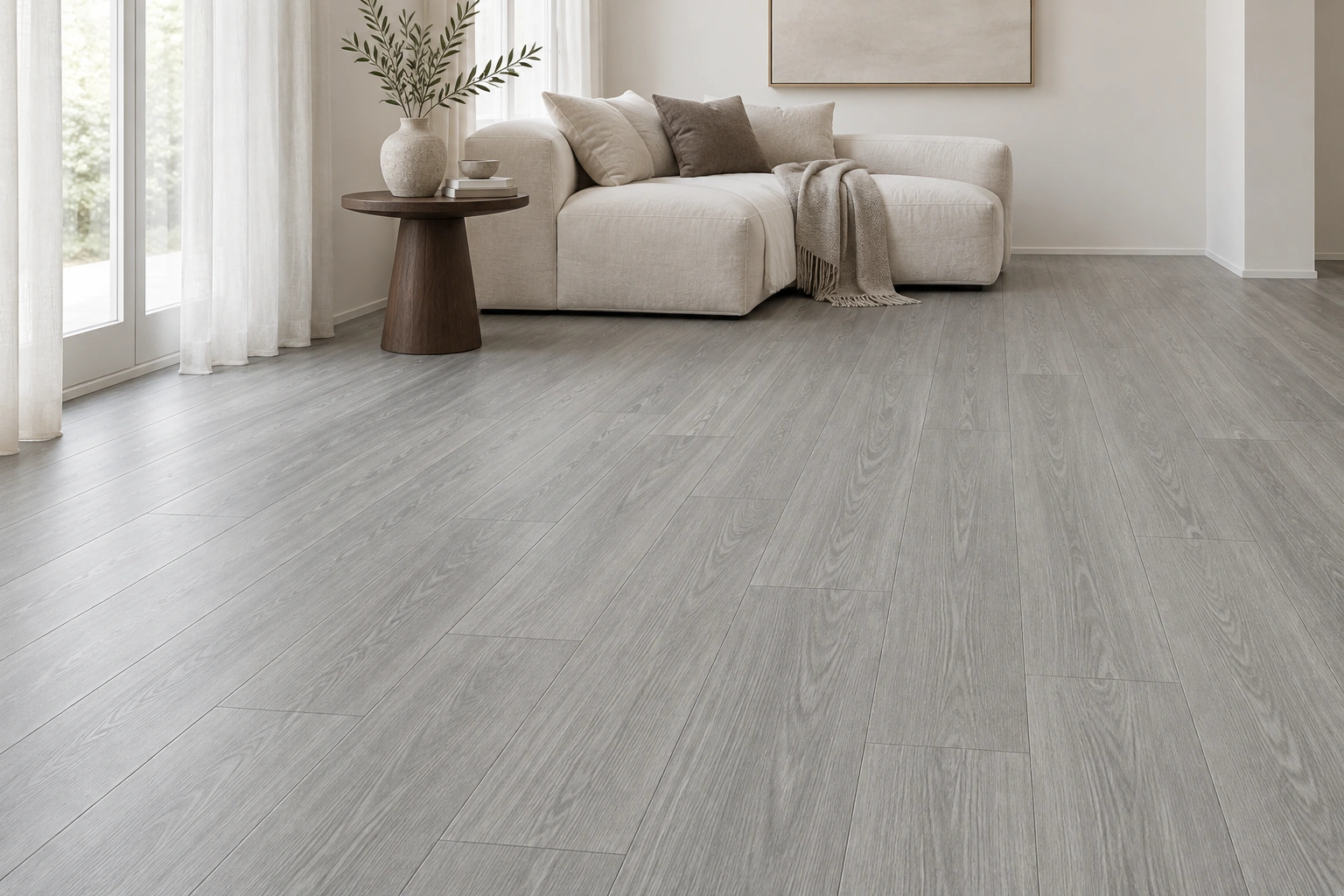 Parquet PVC SPC Gris patiné posé dans un salon