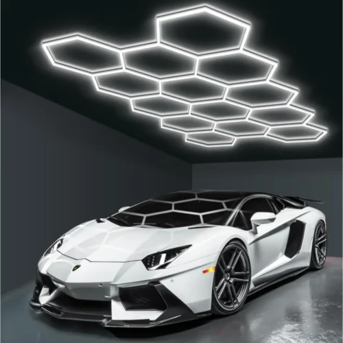 Plafonnier LED hexagonal CT-1401 allumé