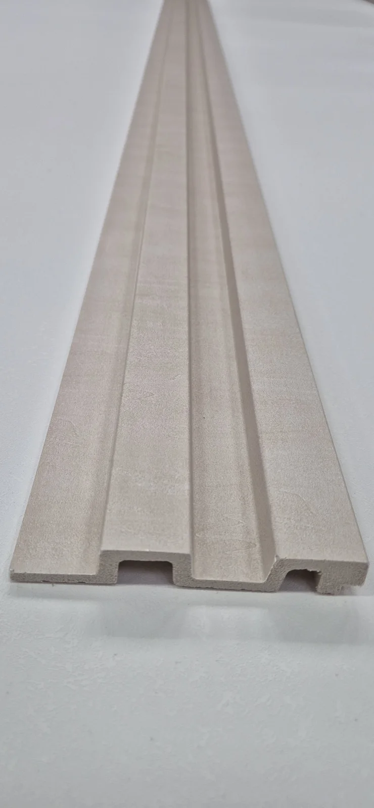 Tasseau PVC mural 260 × 12 cm couleur beige minéral